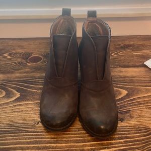 Brown/gray colored Lucky Brand wedge/booties